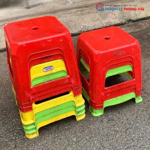 Đôn Ghế Nhựa Lùn Cũ (Nhiều Màu)