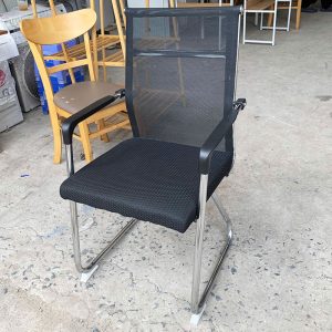 Ghế Chân Chụm Lưng Thấp Cũ