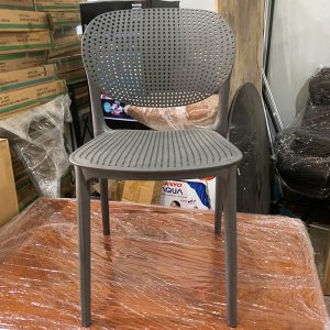 Ghế Nhựa Đúc Hankyo Giá Rẻ Mới 99%