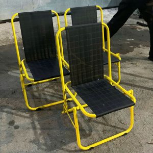 Ghế Xếp Lò Xo Khung Sắt Lưng Lưới Thấp Cũ