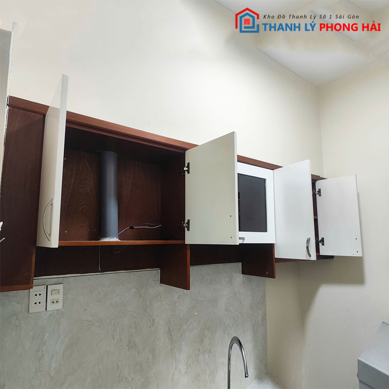 he-tu-bep-tren-duoi-go-mdf-cu-3 Hệ Tủ Bếp Trên Dưới Gỗ MDF Cũ