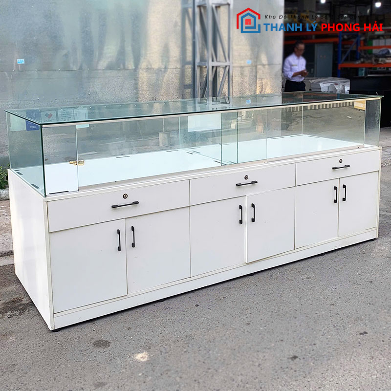 he-tu-trung-bay-mat-kinh-2m4-cu-1 Hệ Tủ Trưng Bày Mặt Kính 2m4 Cũ