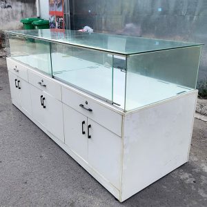 Hệ Tủ Trưng Bày Mặt Kính 2m4 Cũ