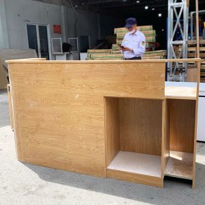 Quầy Lễ Tân Thiết Kế Bo Cong 2m1 Cũ