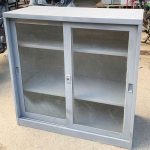 Tủ Hồ Sơ Sắt Có Kính Cửa Lùa Cũ