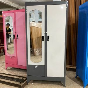 Tủ Quần Áo 2 Cánh Bằng Sắt Kèm Gương Mới 99% (Nhiều Màu)