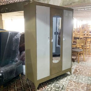 Tủ Quần Áo Sắt 3 Cánh Kèm Gương Mới 99% (Nhiều Màu)