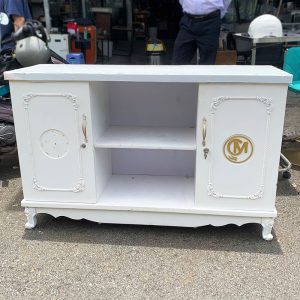 Tủ Trang Trí Họa Tiết Hoàng Gia Cũ