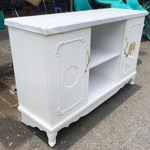 Tủ Trang Trí Họa Tiết Hoàng Gia Cũ
