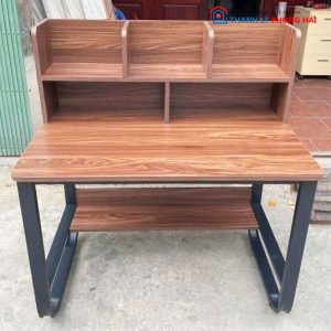 Bàn Học Cho Bé Mới 99% (Nhiều Màu)