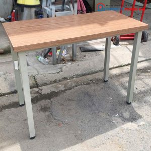 Bàn Làm Việc 1m Gỗ MDF Chân Sắt Hộp Cũ