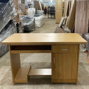 Bàn Làm Việc Gỗ MDF Có Hộc Bàn Phím Mới 99% (Nhiều Màu)