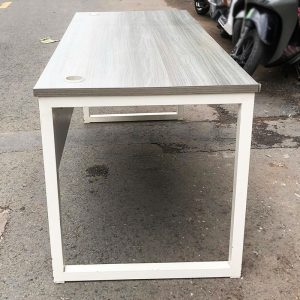 Bàn Làm Việc Kèm Bửng Trắng 1m6 Cũ