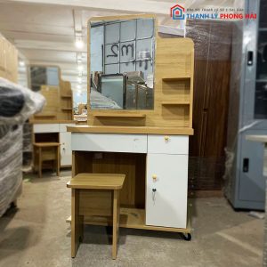 Bàn Trang Điểm Gỗ MDF Có Gương Mới 99% (Nhiều Size)
