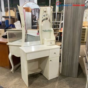 Bàn Trang Điểm Màu Trắng Cũ