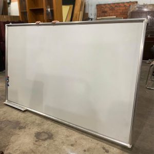 Bảng Bút Lông Trắng Cũ (Nhiều Size)