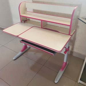 Bộ Bàn Học Chống Gù Kèm Ghế Xoay Cũ