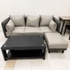Bộ Sofa Da Kèm Đôn Lớn Và Bàn Trà Cũ