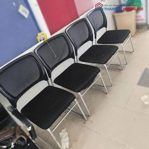 Ghế Chân Quỳ Lưng Lưới Thấp Không Tay Cũ