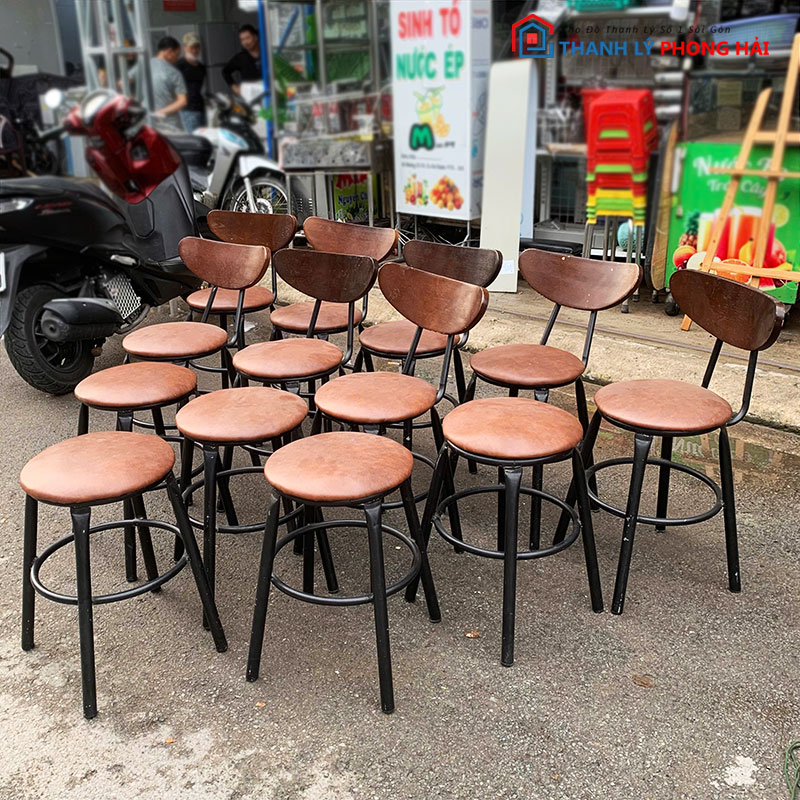 ghe-khung-sat-dem-da-nau-cu-2 Ghế Khung Sắt Đệm Da Nâu Cũ (Nhiều Mẫu)