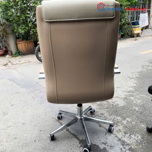 Ghế Trưởng Phòng Bọc Da Màu Kem Cũ
