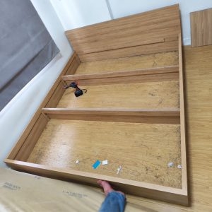 Giường Ngủ Gỗ MDF 1m8 Cũ Kiểu Bệt