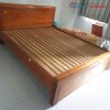 Giường Ngủ Gỗ Tự Nhiên Kèm Dạt Giường Cũ
