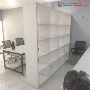 Kệ Trưng Bày Gỗ Công Nghiệp 2m4 Cũ