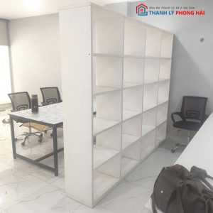 Kệ Trưng Bày Gỗ Công Nghiệp 2m4 Cũ