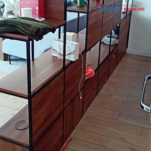 Kệ Trưng Bày Khung Sắt Mặt Gỗ MDF Cũ