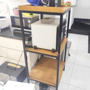 Kệ Trưng Bày Mặt Gỗ Khung Sắt Cũ