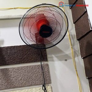 Quạt Treo Tường Senko Điều Khiển Dây Giật Cũ