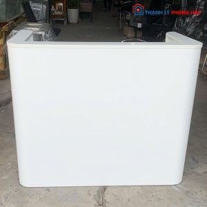 Quầy Lễ Tân Bo Cong Kèm Bàn Thờ Cũ