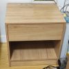 Tủ Đầu Giường Gỗ MDF Nhỏ Gọn Cũ