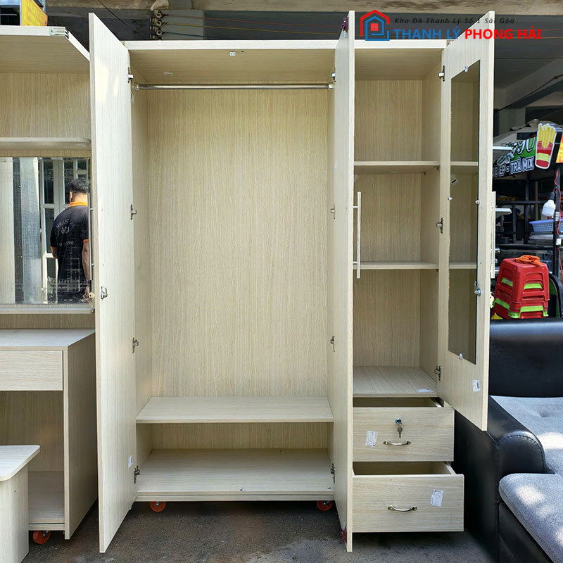 tu-quan-ao-1m4-go-mdf-loi-xanh-4 Tủ Quần Áo 1m4 Gỗ MDF Lõi Xanh Mới 99%