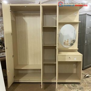 Tủ Quần Áo 1m8 3 Cánh Kèm Bàn Trang Điểm Mới 99% (Nhiều Mẫu)