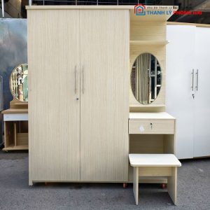 Tủ Quần Áo MDF Lõi Xanh 1m6 Kèm Bàn Trang Điểm Mới 99%