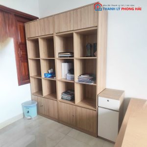 Tủ Trưng Bày Gỗ MDF Nhiều Ngăn Cũ