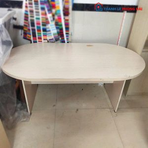 Bàn Gỗ MDF 2m Mặt Oval Cũ