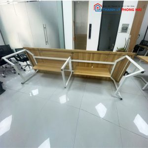 Bàn Họp Chân Sắt Chắc Chắn Mặt Gỗ Cũ