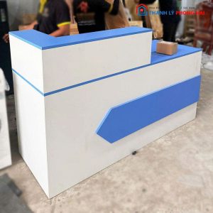 Bàn Quầy Gỗ MDF Trắng Phối Xanh Kèm Tủ Hồ Sơ Cũ