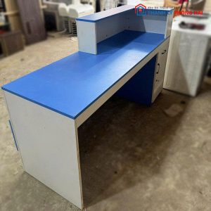 Bàn Quầy Gỗ MDF Trắng Phối Xanh Kèm Tủ Hồ Sơ Cũ