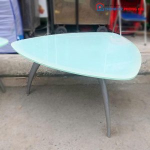 Bàn Sofa Bệt Mặt Kính 3 Chân Cũ