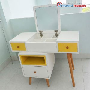 Bàn Trang Điểm Gỗ MDF Màu Trắng Cũ