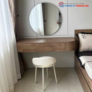 Bàn Trang Điểm Treo Tường Mới 99%