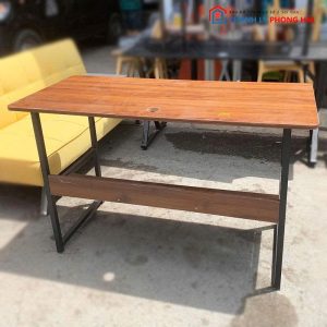 Bàn Văn Phòng Cũ Chân Sắt Có Kệ Dưới (Nhiều Size)