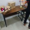 Bàn Văn Phòng Cũ Chân Sắt Có Kệ Dưới (Nhiều Size)