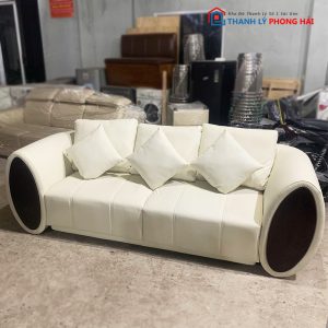 Băng Sofa Bọc Da Trắng Kèm Gối Tựa Cũ
