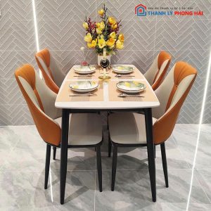 Bộ Bàn Ăn Mặt Đá Kèm 4 Ghế Bọc Da Mới 99%