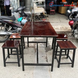 Bộ Bàn Ghế Quán Ăn Chân Sắt Mặt Gỗ Cũ